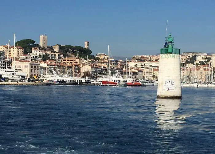 Apartman Avec Jardin Cannes