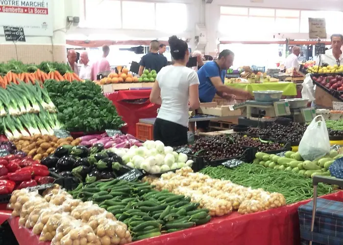 Avec Jardin شقة *